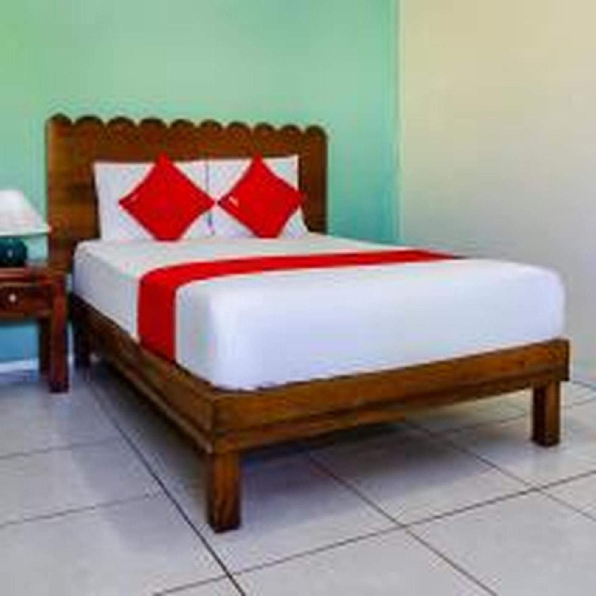 Oyo Hotel Miramar, Loreto Loreto  Ngoại thất bức ảnh