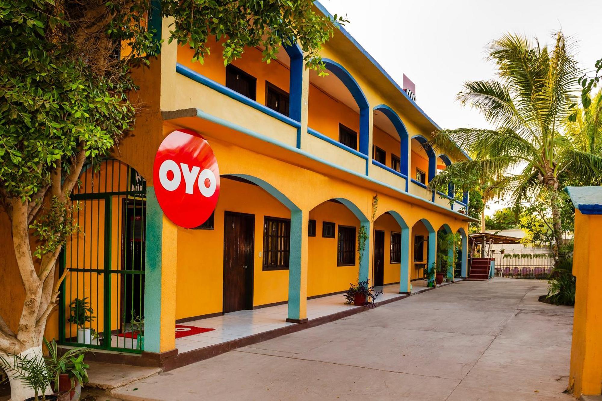 Oyo Hotel Miramar, Loreto Loreto  Ngoại thất bức ảnh