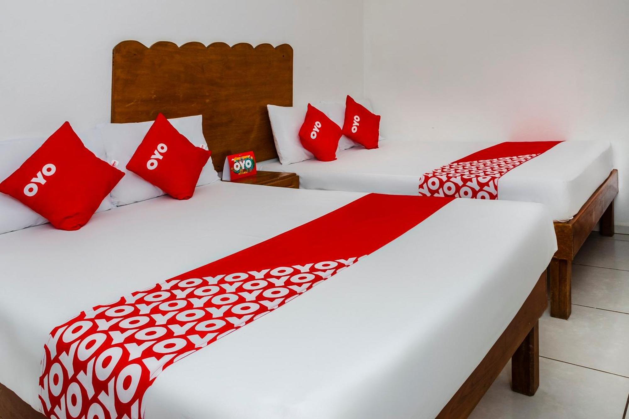Oyo Hotel Miramar, Loreto Loreto  Ngoại thất bức ảnh